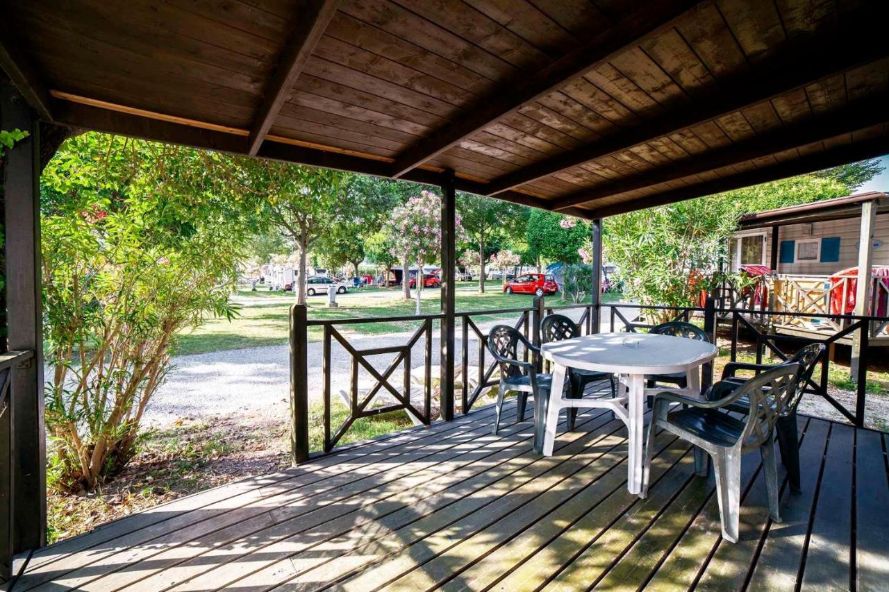 Mobilehomes In Pieve Vecchia - Norditalienische Seen 22044 Манерба-дель-Гарда Экстерьер фото
