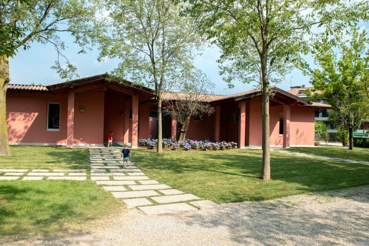 Mobilehomes In Pieve Vecchia - Norditalienische Seen 22044 Манерба-дель-Гарда Экстерьер фото